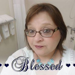 Meet your Posher, Katrina